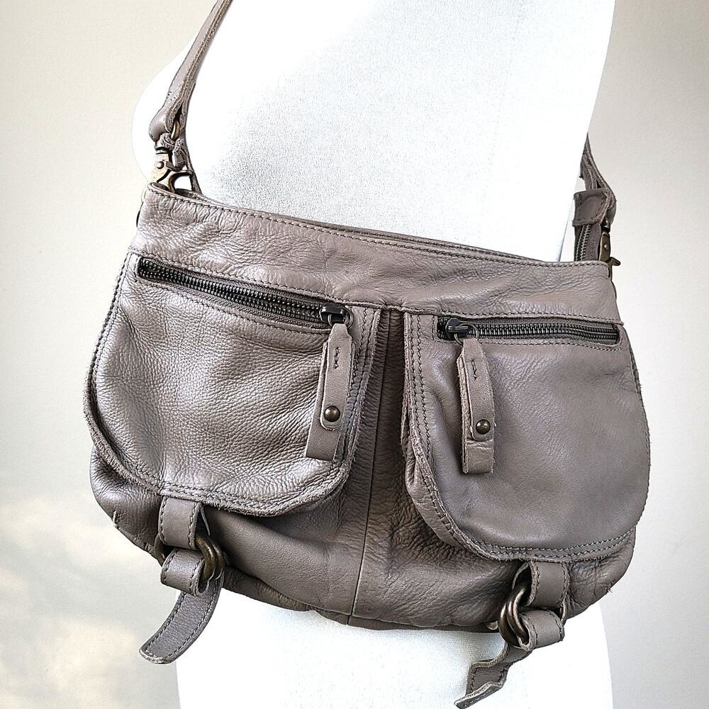 TANO Cargo Leather Shoulder Convertible Clutch Bag Beige Gray True Obsessive EUC